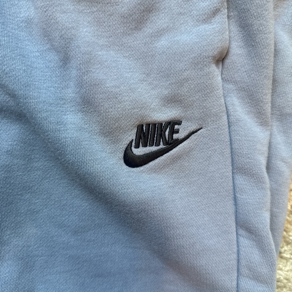 Women’s Nike Blue Sweatpants - Picture 3 of 4